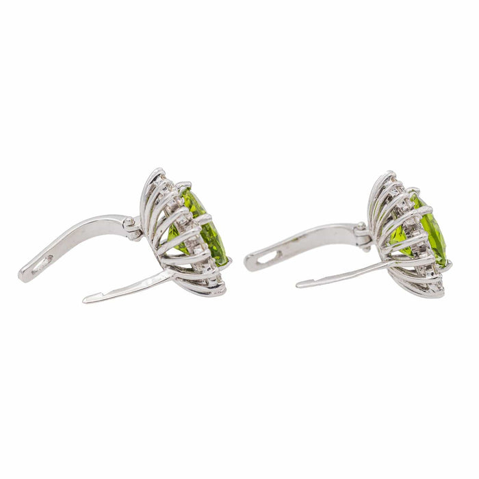 Boucles d'oreilles Boucles d'oreilles Or blanc Péridot 58 Facettes 3013258CN