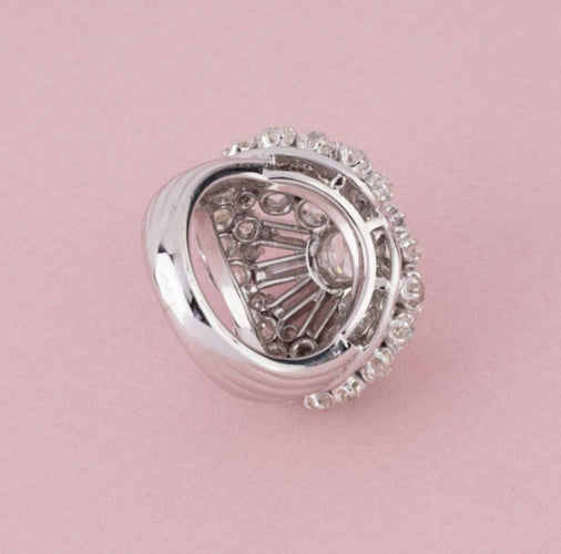 Bague 50.5 Importante bague cocktail or blanc, platine et diamants 58 Facettes