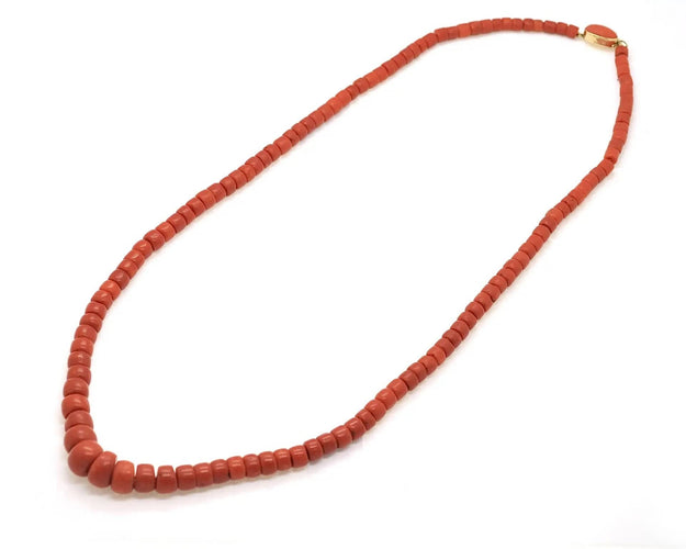 Collier Collier en corail Aka et Sardaigne avec fermoir en or 58 Facettes 13737