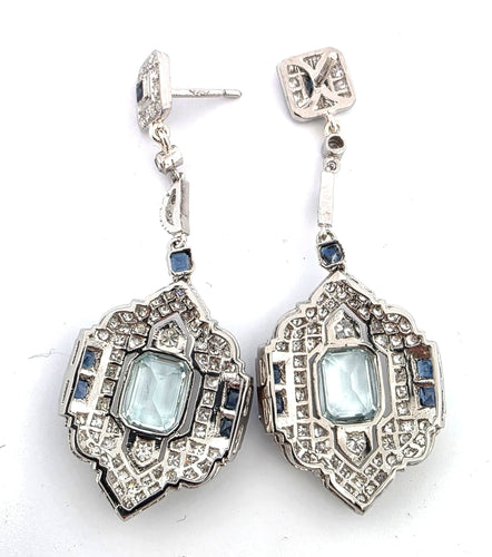 Boucles d'oreilles Boucles d'oreilles en platine avec saphirs carrés et diamants 58 Facettes