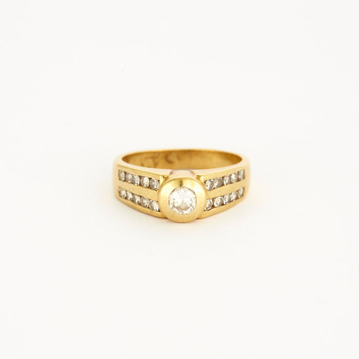 Solitaire Signet Ring