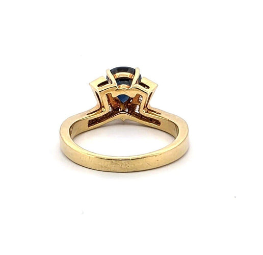 Bague 52 Bague en or jaune avec saphir et diamants 58 Facettes