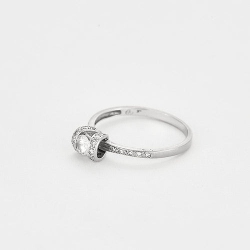 Bague 58 Bague Solitaire en or blanc et diamants 58 Facettes THI02063