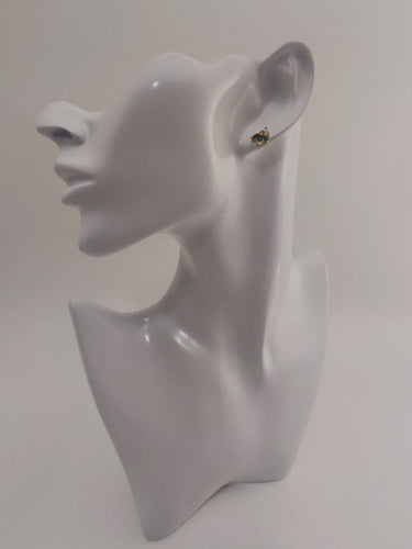 Boucles d'oreilles Boucles d'oreilles saphirs navette et diamants ronds en or jaune 18k 58 Facettes