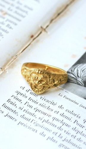 Serre foulard XIXè siècle Bacchus et Bacchante or jaune 58 Facettes