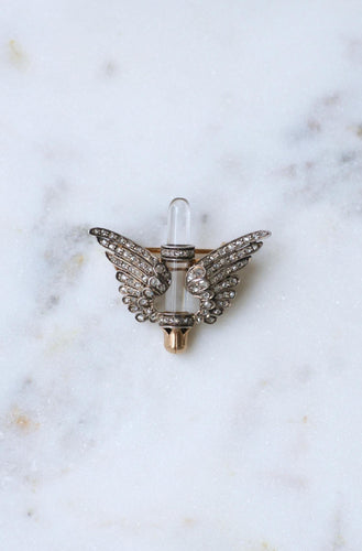 Broche Broche ancienne Ailes, diamants et cristal de roche 58 Facettes