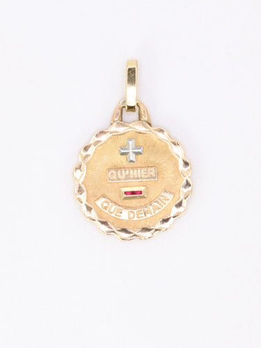 Pendentif Médaille Amour Augis or rose plus qu’hier moins que demain 58 Facettes J252