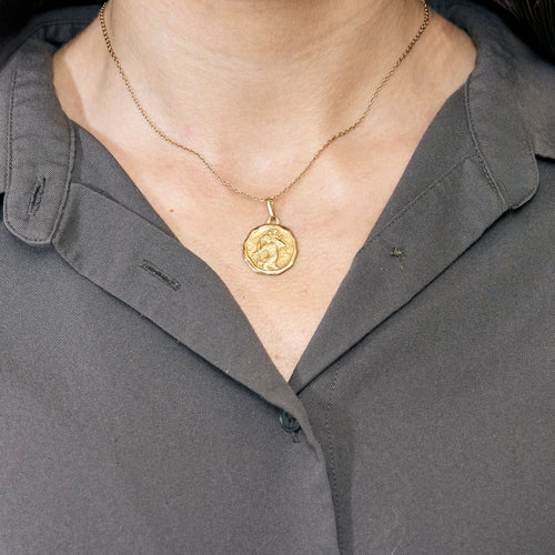 Pendentif AUGIS - Médaille religieuse or jaune,Jésus et Saint Jean Baptiste 58 Facettes SAI03723