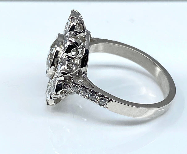 Bague 51 Bague marguerite en or blanc et diamant 58 Facettes AB332