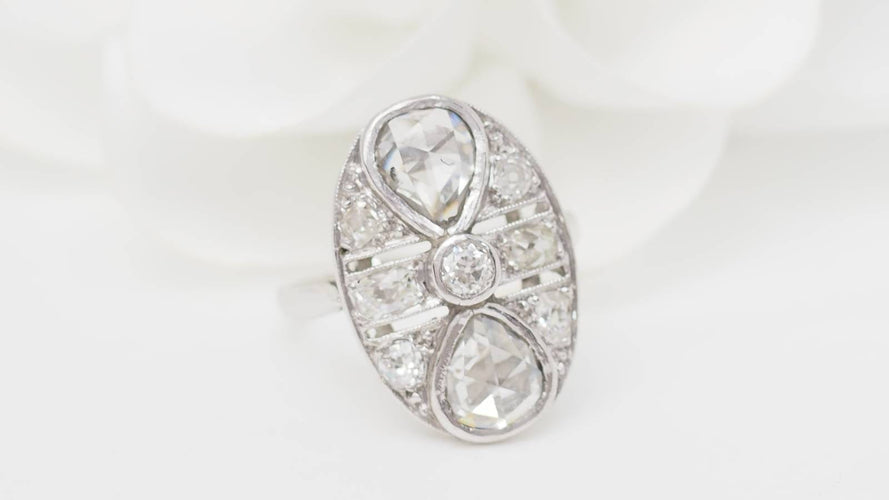 Bague 55 Bague Art Déco en or blanc et diamants 58 Facettes 32792