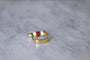Bague fuseau moderniste or, corne, et corail 58 Facettes