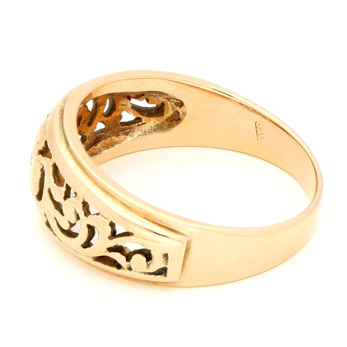 Filigree yellow gold ring