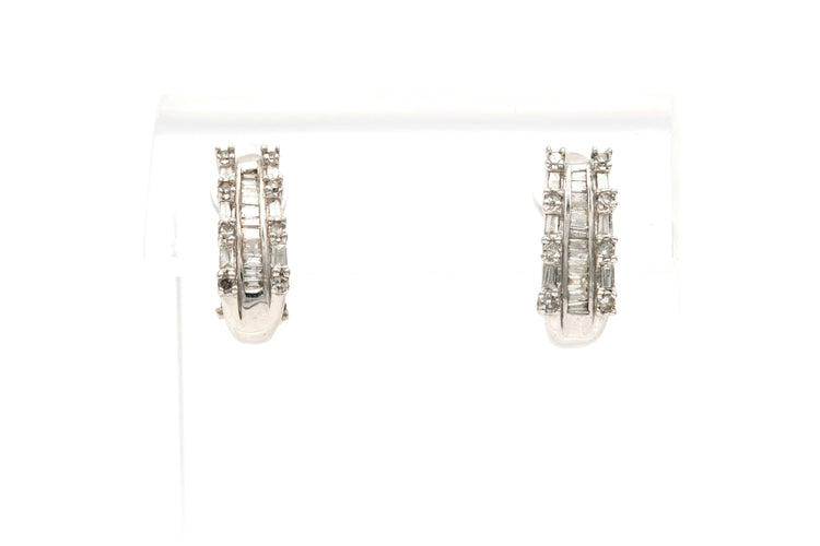 Boucles d'oreilles Boucles d'oreilles en or blanc serties de diamants 58 Facettes 22296
