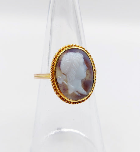 Bague 51 Bague antique or jaune 14k camée sur agate 58 Facettes A06168