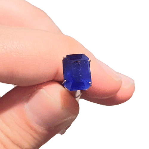 Gemstone Saphir Kasmir 58 Facettes