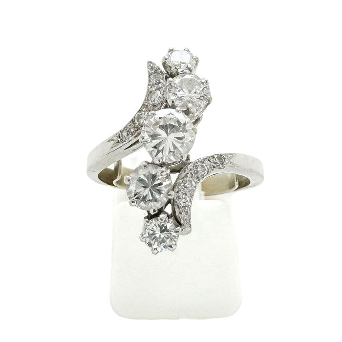 Bague 52 Bague or blanc diamants 58 Facettes