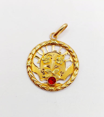 Pendentif Médaille mois de naissance Juillet or jaune et pierre rouge (circa 1900) 58 Facettes A06346