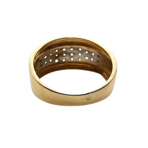 黄金和钻石戒指 