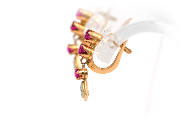 Orecchini Art Deco oro giallo, rubino sintetico e diamanti