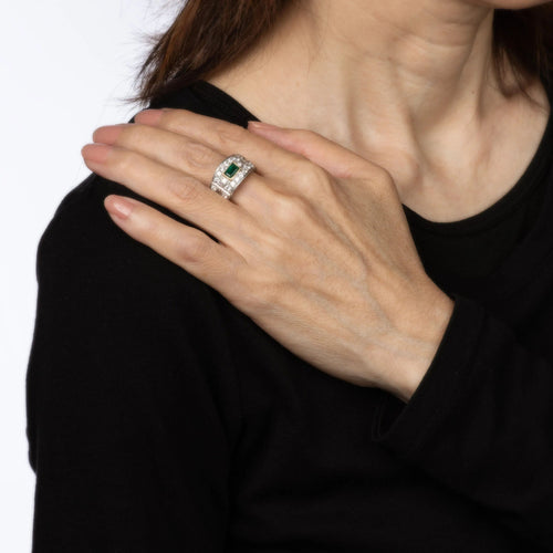 Bague Bague en platine avec émeraude et diamant, large bande gravée, taille 7,5, bijoux de succession 58 Facettes G13414