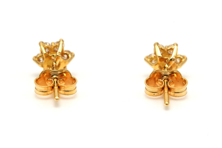 Boucles d'oreilles Boucles d'oreilles contemporaines or jaune serties de rubis et de diamants 58 Facettes B762