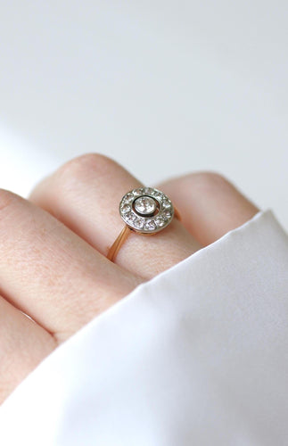 Bague 54.5 Bague Cible en or jaune, platine et diamant - Art Déco 58 Facettes