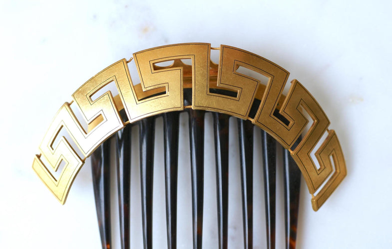 Peigne grec Méandre or jaune et écaille 58 Facettes