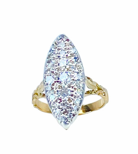 Bague 61 Importante bague marquise en or 18 carats et platine sertie de diamants 58 Facettes AB521
