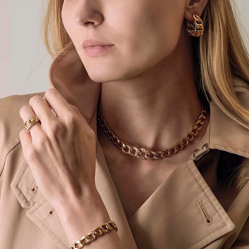 Collier CARTIER x GEORGES LENFANT - BERGAME - Rare et élégant collier chaîne en or jaune et diamants 58 Facettes 58FC14-1