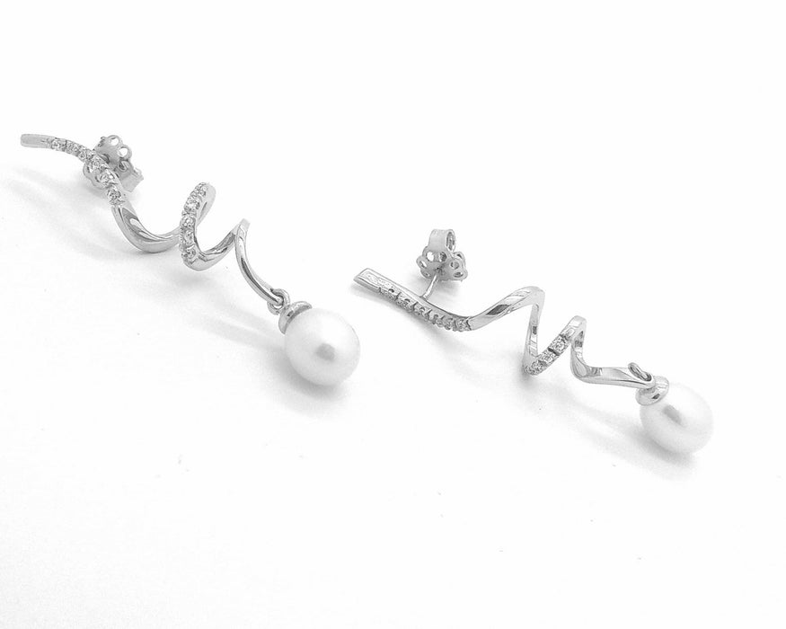 Orecchini in white gold diamond and pearl