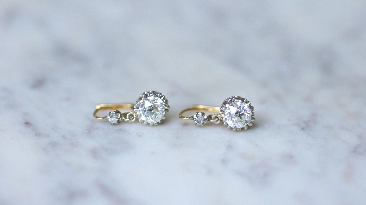 2.45 Cts diamond sleepers, gold and platinum