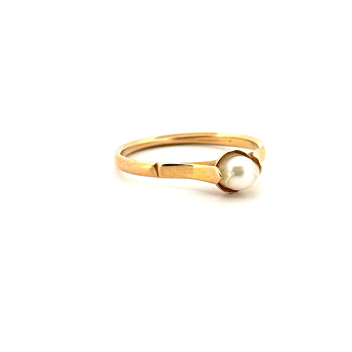 Solitaire Yellow gold and pearl