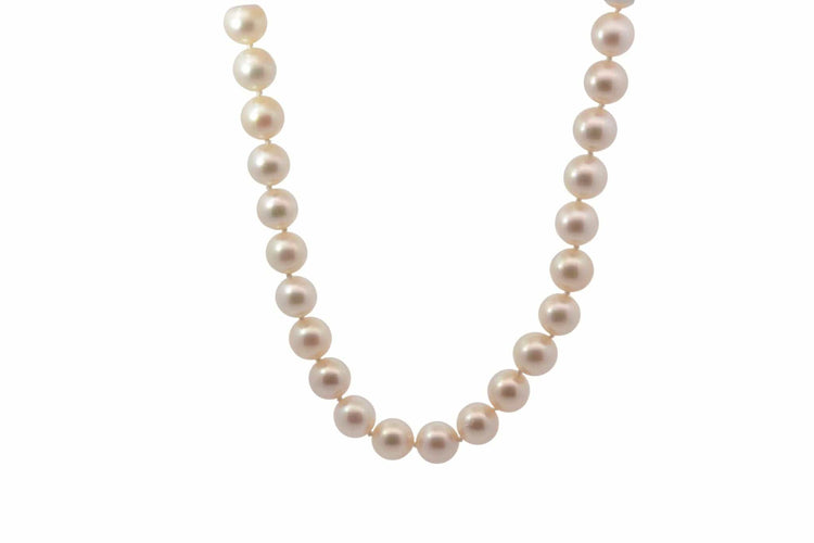 Collier Collier perles de culture et fermoir en or 18k 58 Facettes 27404