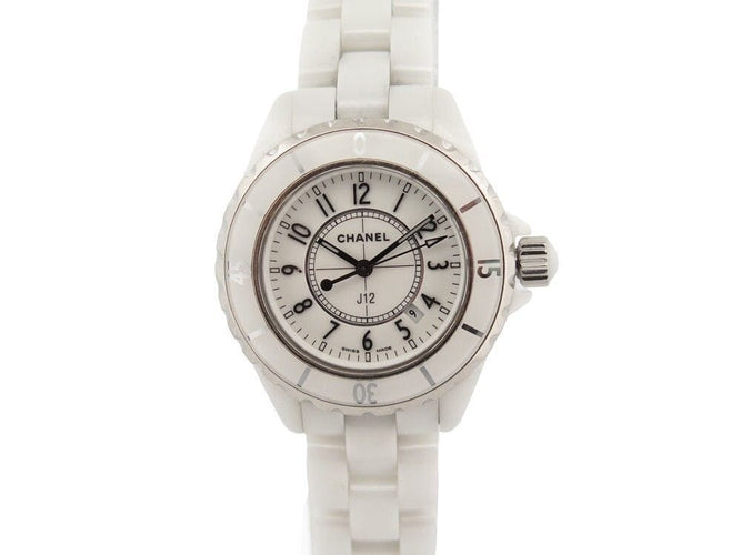 Montre montre CHANEL j12 33 mm en ceramique blanche quartz 58 Facettes 259477