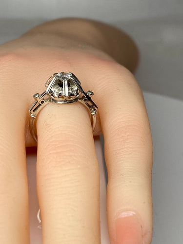 Bague 51 Bague solitaire en Or gris, et Diamants 58 Facettes AB72bis