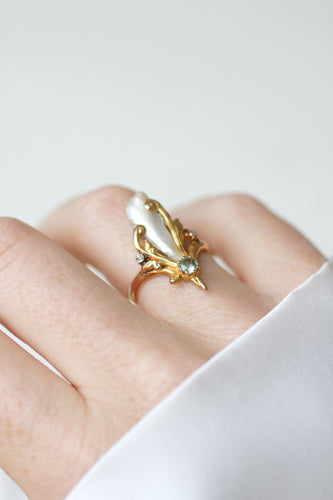 Bague 53 Bague Art Nouveau en Or Jaune et Rose, Perle Fine Baroque, Émeraude et Diamants 58 Facettes