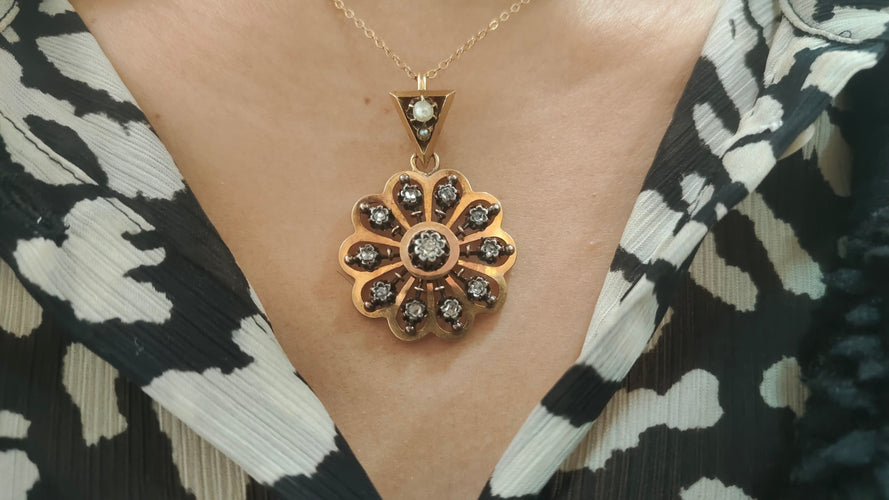 Pendentif Pendentif Napoléon III en or rose et diamants 58 Facettes 16018