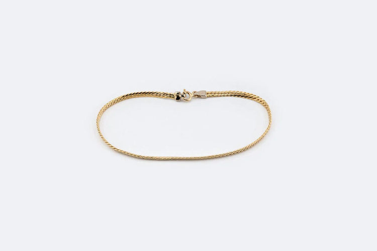 Bracelet Oro Giallo Bracelet en or jaune 58 Facettes 55,00 BRC