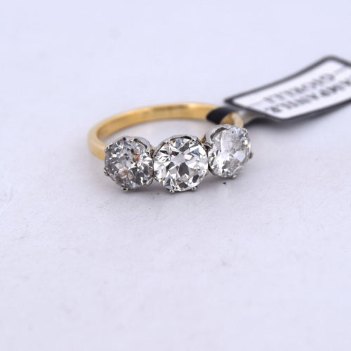 Bague 56 Bague ancienne en platine et or jaune 18 carats sertie de diamants anciens 58 Facettes