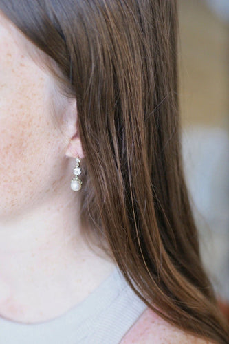 Boucles d'oreilles Dormeuses Art Deco or, perles, et diamants 58 Facettes