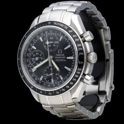 Montre Omega Montre Speedmaster Day Date 58 Facettes MT40871