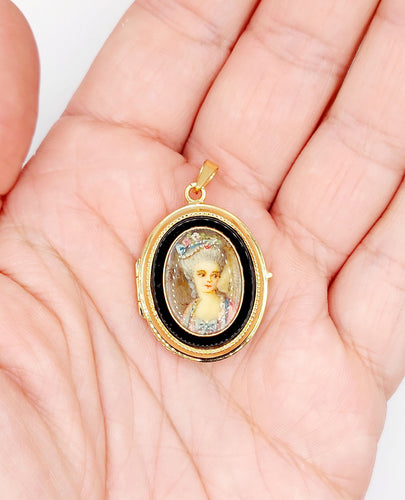 Pendentif Pendentif porte photo antique or rose 18k miniature demoiselle et onyx (circa 1900) 58 Facettes A05940