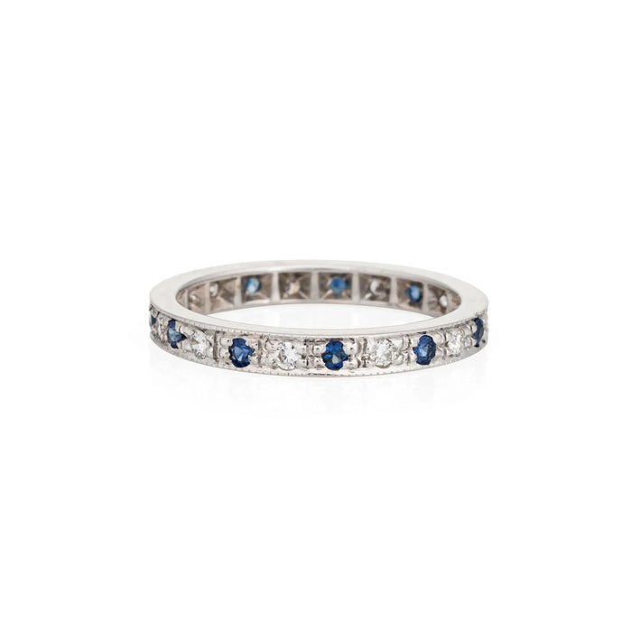 Eternity-Ring aus Weißgold mit Saphir und Diamant