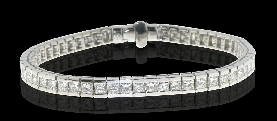 Bracelet Bracelet-bracelet tennis en or blanc, diamants naturels 9,18 carats 58 Facettes XG-200384
