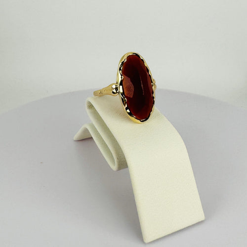 Bague 57.5 Bague solitaire en or jaune, cabochon ovale en cornaline facettée de 8 carats 58 Facettes 2501102