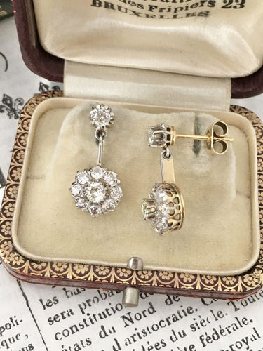 Boucles d'oreilles Boucles d’oreilles anciennes pendantes en or jaune et diamants 58 Facettes