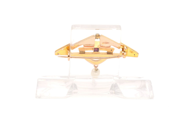 Broche Broche Art Déco en or jaune 18 carats sertie d'un saphir rose et de perles 58 Facettes 20327