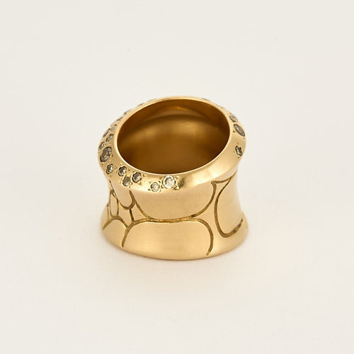 Bague 51 POMELLATO - Bague en or rose représentant des écailles de crocodile sertie de diamants 58 Facettes