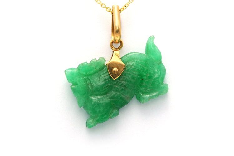 Pendentif Pendentif contemporaine en or jaune et jade 58 Facettes 13577