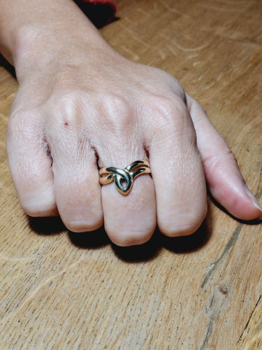 Bague 58 Bague En Or Ajouré 58 Facettes